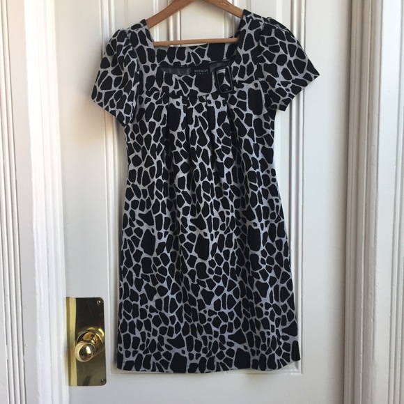 En Focus Studio Black and Gray Print Dress - Picture 2 of 4